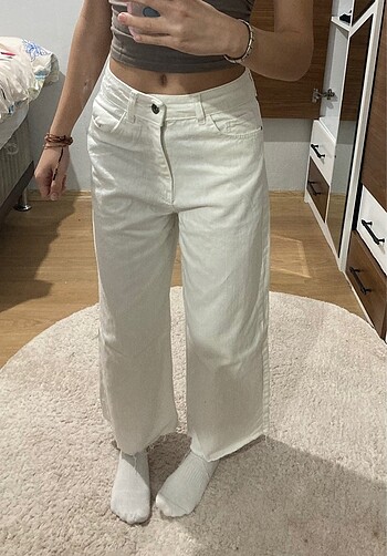 beyaz bol paça pantolon