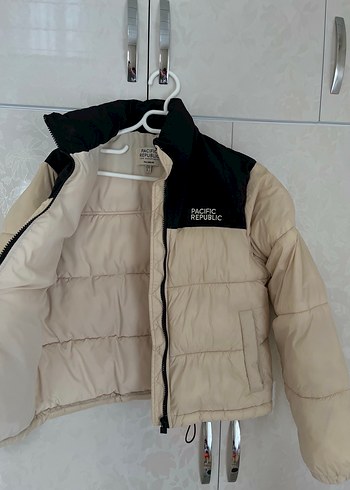 Bej Siyah Kısa Kadın Kışlık Mont - Görsel 2