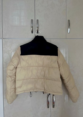 Bej Siyah Kısa Kadın Kışlık Mont - Görsel 4