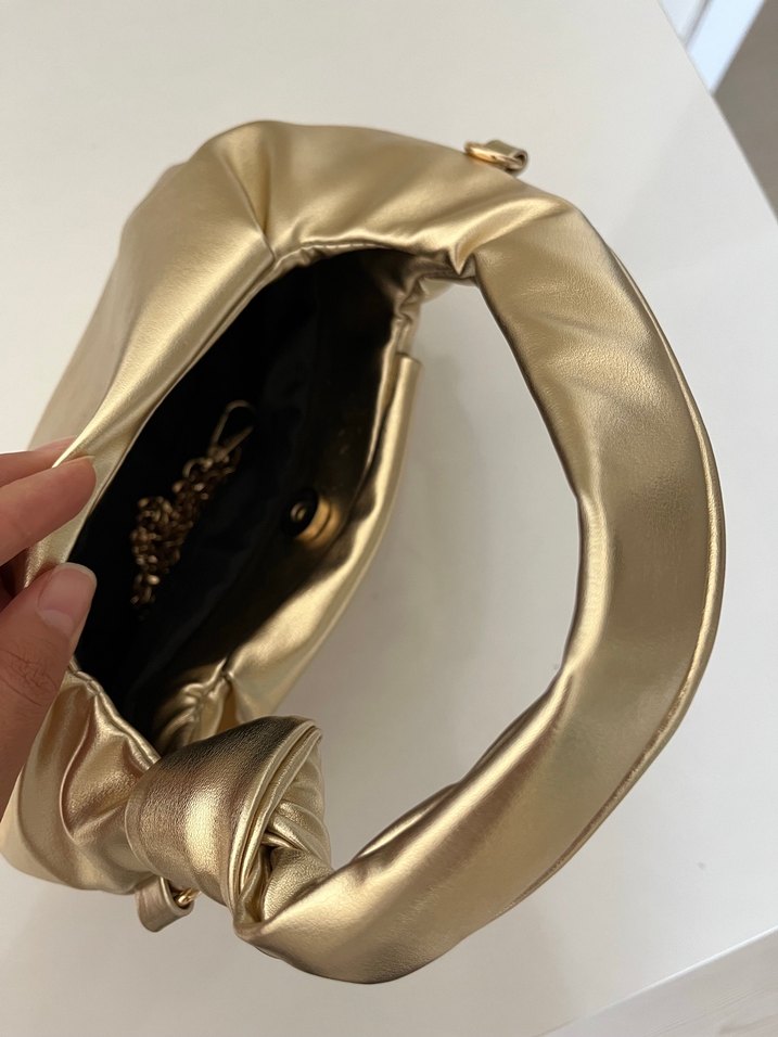 Parlak Altın Renk Kadın Deri Çanta - Görsel 4