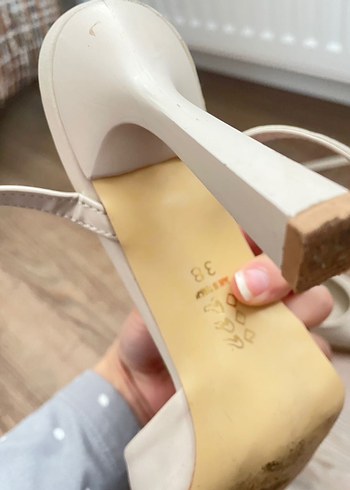 Beyaz Stiletto Topuklu Kadın Abiye Ayakkabı - Görsel 6