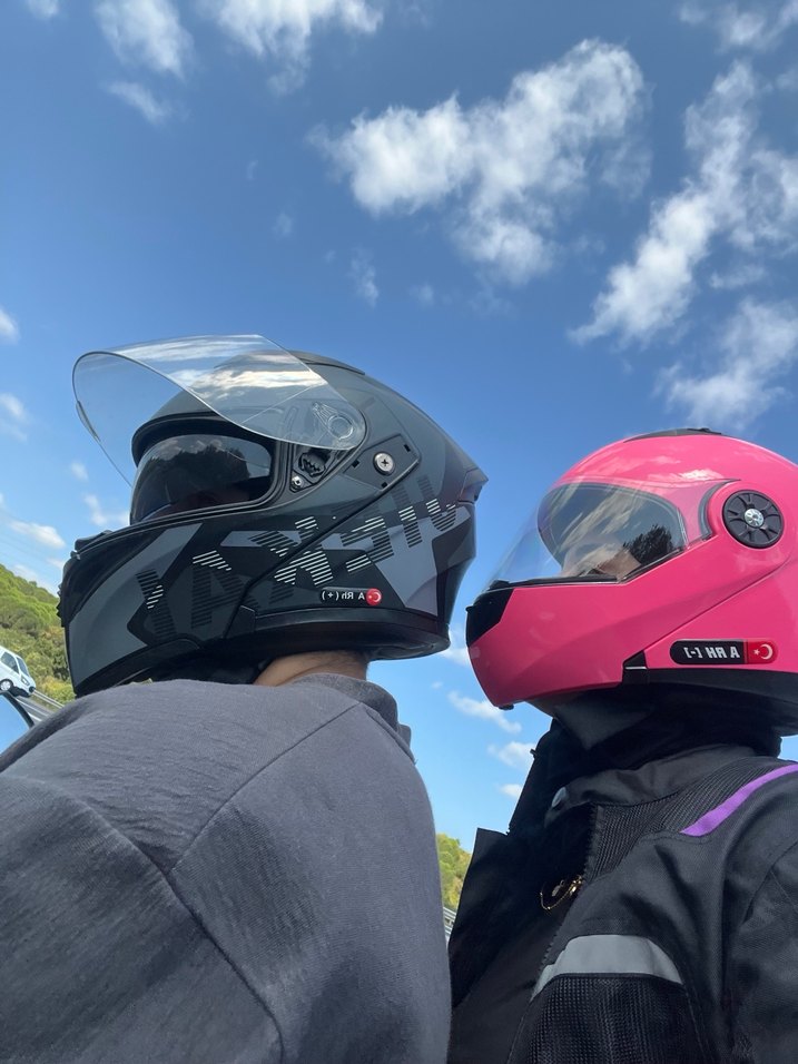 Parlak Pembe Biker Motosiklet Kaskı - Görsel 2