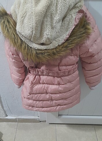 4 Yaş Beden pembe Renk 4 yaş kız çocuk için içi kürklü mont