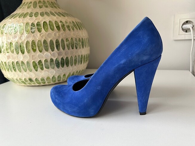 Diğer Mavi süet topuklu ayakkabı