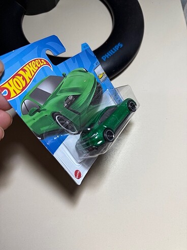 Hot Wheels Porsche Taycan S Turbo
