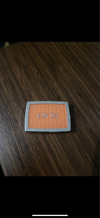 dior allık