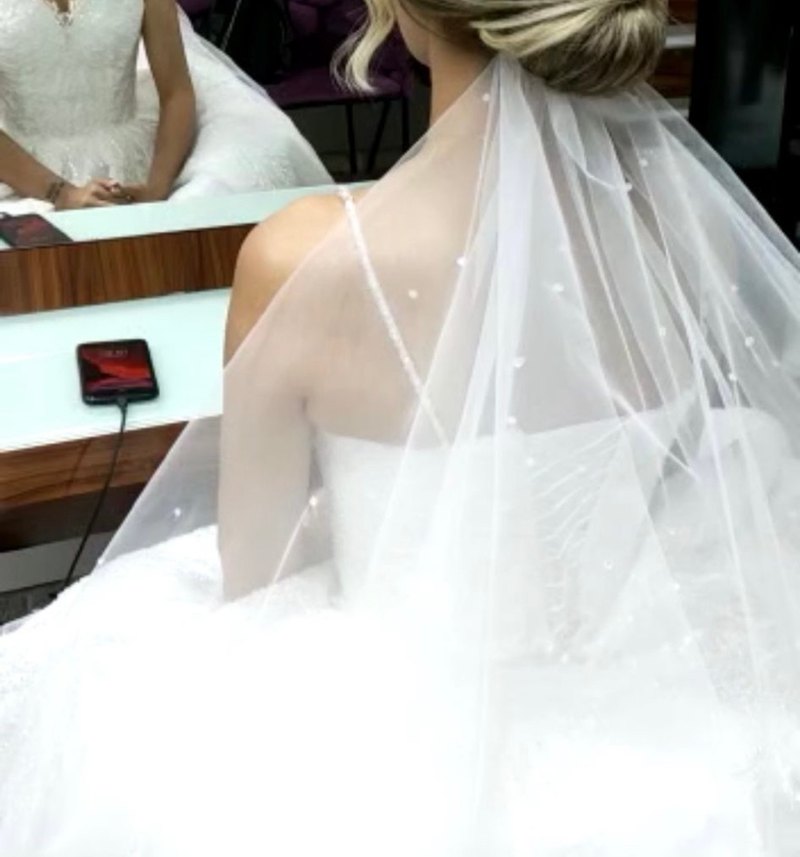 Parlak Beyaz Askılı Özel Dikim Prenses Gelinlik - Görsel 3