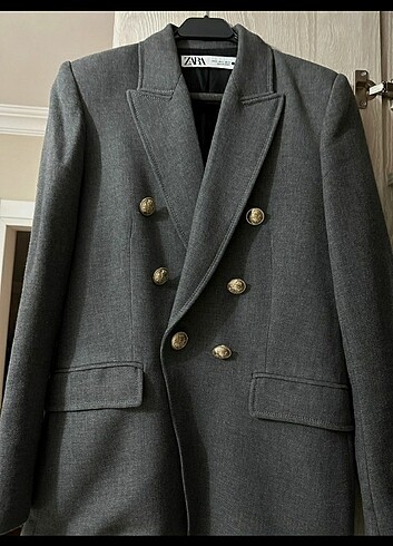 Zara s