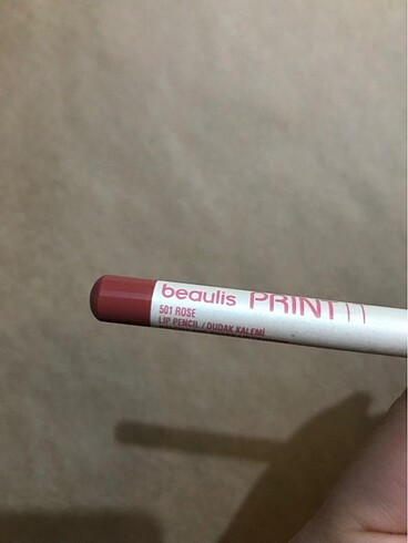 Diğer Beaulis dudak kalemi