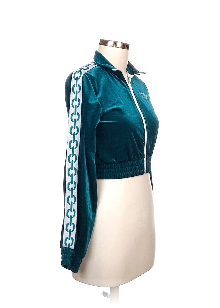 Bershka Spor Dış Giyim %70 İndirimli. - Görsel 2