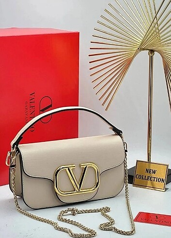 Valentino orjinal çanta modeli 