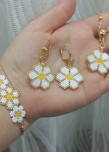 Miyuki boncuk ile yapılan papatya set 