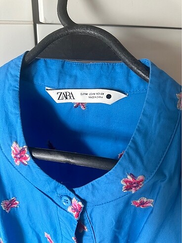 m Beden mavi Renk Zara mavi çiçek desenli uzun elbise