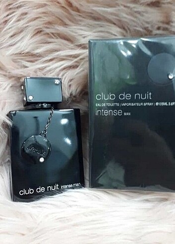 Clup de nuit intense