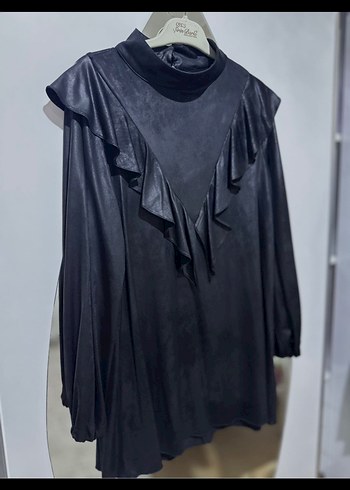 Siyah deri görünümlü tunik