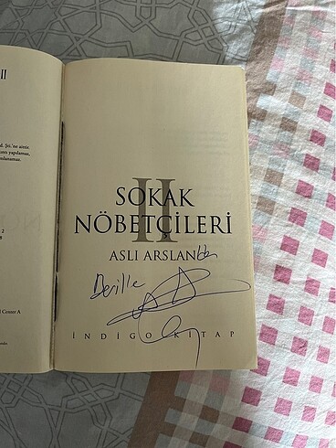 Sokak Nöbetçileri İmzalı Kitap
