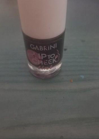 Gabrini Pembe Dudak ve Yanak Nemlendirici
