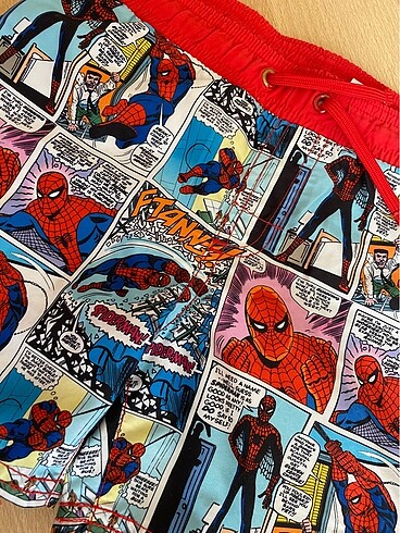 H&M 4-6 YAŞ MARVEL DENİZ ŞORTU - Görsel 2