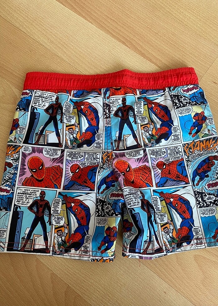 H&M 4-6 YAŞ MARVEL DENİZ ŞORTU - Görsel 4