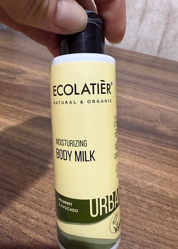 Beden Renk Ecolatier Urban Nemlendirici Vücut Sütü