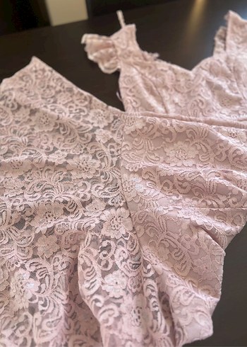 Trendyol pembe sırt detaylı elbise - Görsel 2