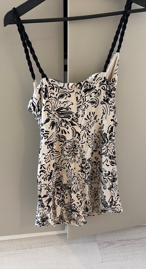 Zara
 Mini Tulum - Görsel 2