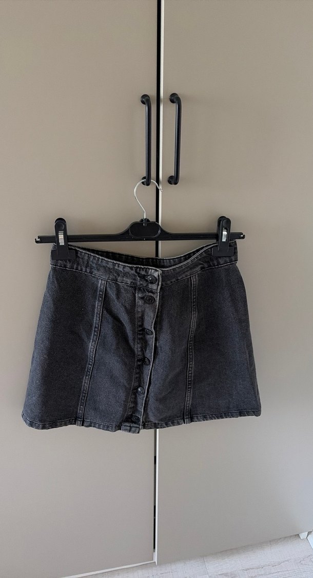 Düğmeli Siyah Denim Mini Etek - Görsel 2