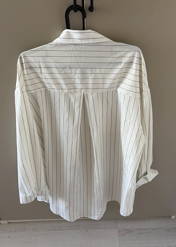 Uzun Kollu Çizgili  Gömlek - Görsel 2