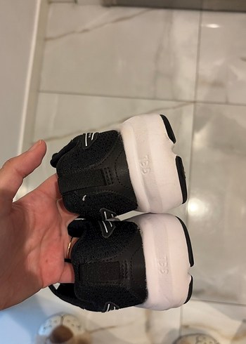 Siyah Asics kadın Koşu ve Antrenman Ayakkabısı - Görsel 4