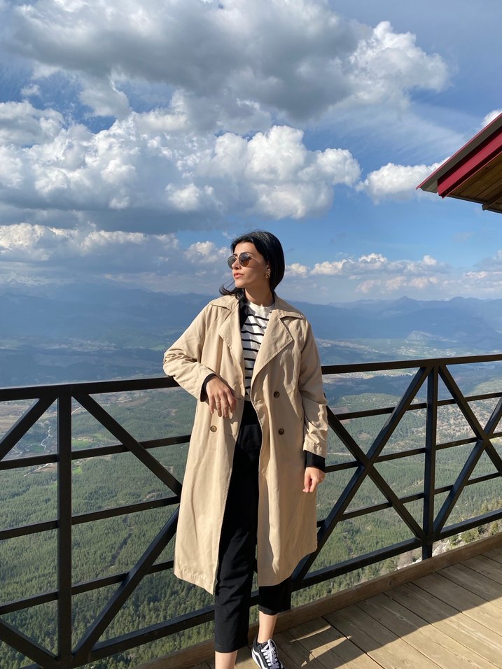 Camel Renkli Kadın Kemerli Trençkot - Görsel 2