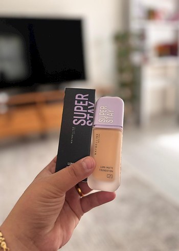 Maybelline Super Stay Lumi-Matte Fondöten Bej - Görsel 2