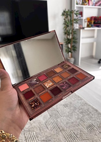 Bordo Naughty Göz Farı Paleti - Görsel 2