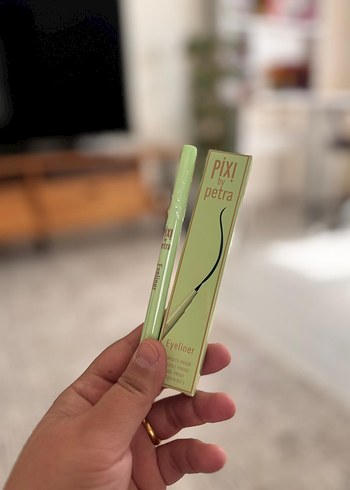 Pixi by Petra Pastel Bej Eyeliner - Görsel 2