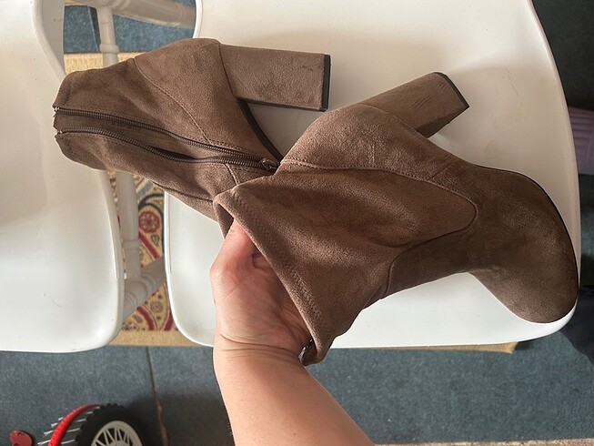 Deichmann Bot süet