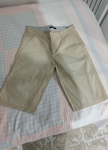 28 beden şortlar ikisi kumaş ikisi penye 4 tane şort 200 tl - Görsel 4