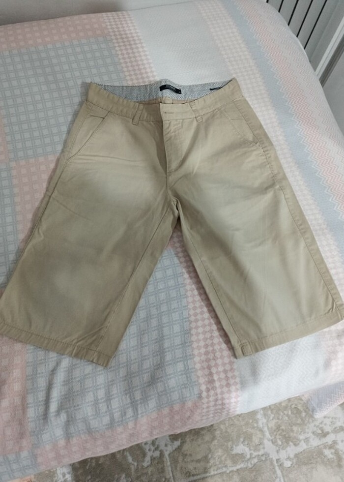 28 beden şortlar ikisi kumaş ikisi penye 4 tane şort 200 tl - Görsel 4