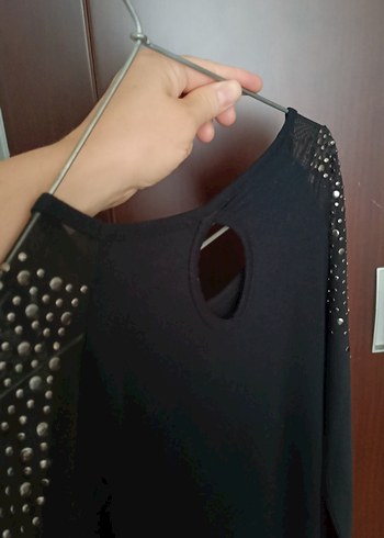 kolları tül basen altı az kullanılmış gayet iyi durumda bluz - Görsel 5