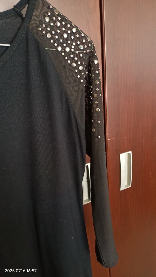 kolları tül basen altı az kullanılmış gayet iyi durumda bluz - Görsel 2