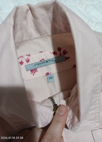 fermuarlı Pembe Kısa Kollu Kadın Ceket üzerine oturan kesim - Görsel 6