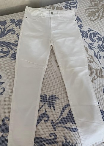 LC Waikiki Kadın Beyaz Jean LCW 38 beden çok az kullanılmış kusursuz