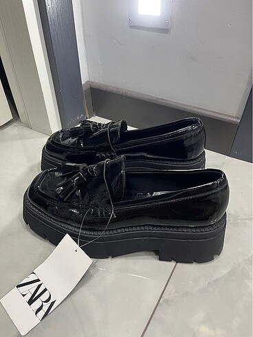 39 Beden siyah Renk Zara klasik