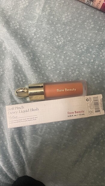 Beden Renk ORİJİNAL RARE BEAUTY VİRTUE BLUSH