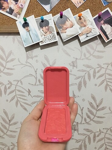 Beden ORİJİNAL NYX BUTTERMELT BLUSH(TÜKENDİ)