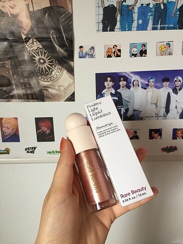 ORİJİNAL RARE BEAUTY MESMERİZE HİGHLİGHTER