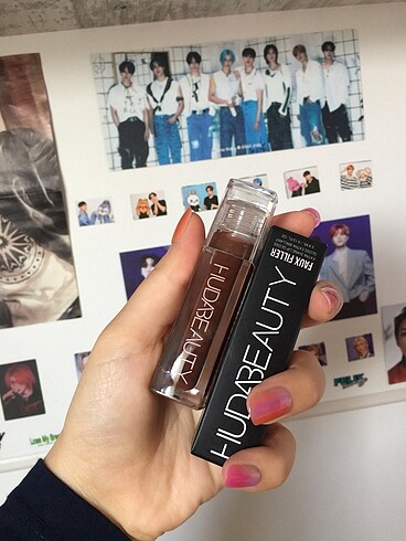 ORİJİNAL HUDA BEAUTY FAUXFILLER COCO GLOSS