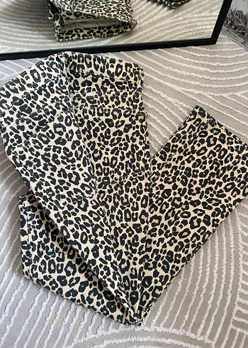 Kadın Leopar Desenli Uzun Kumaş Pantolon - Görsel 2
