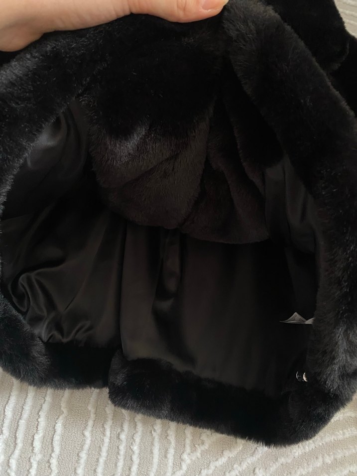 Siyah Peluş Suni Kürk Midi Kaban - Görsel 2