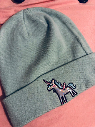 H&M nane yeşili unicorn bere