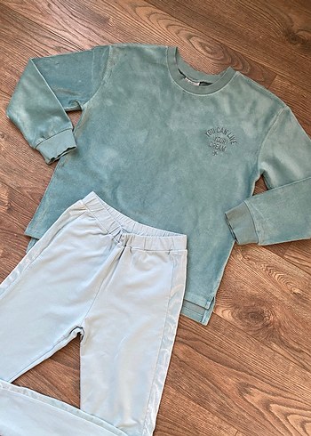 Turkuaz Rahat Kesim Kız Çocuk Kadife Şeritli Tayt ve Üst Kombin - Görsel 4