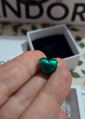 PANDORA YEŞİL KALP CHARM - Görsel 4